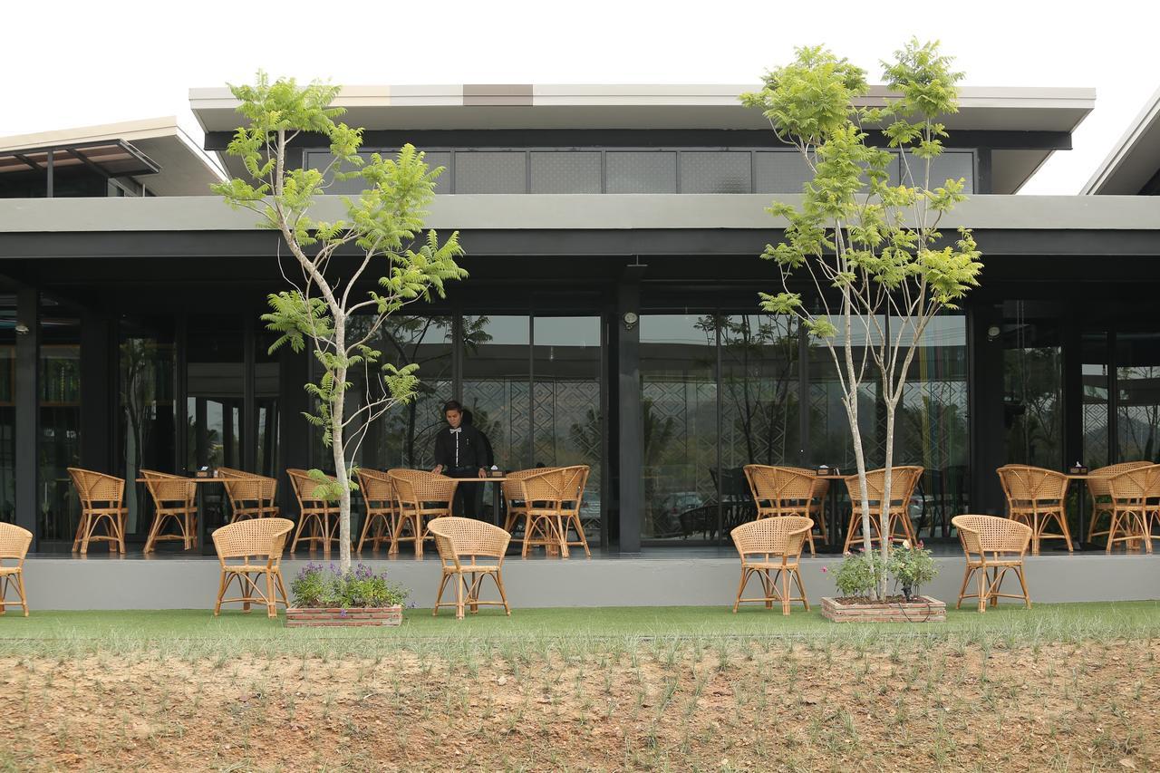 Navela Hotel & Convention Ratchaburi Zewnętrze zdjęcie