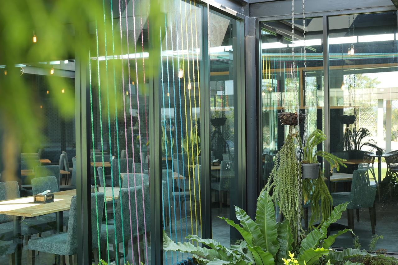 Navela Hotel & Convention Ratchaburi Zewnętrze zdjęcie