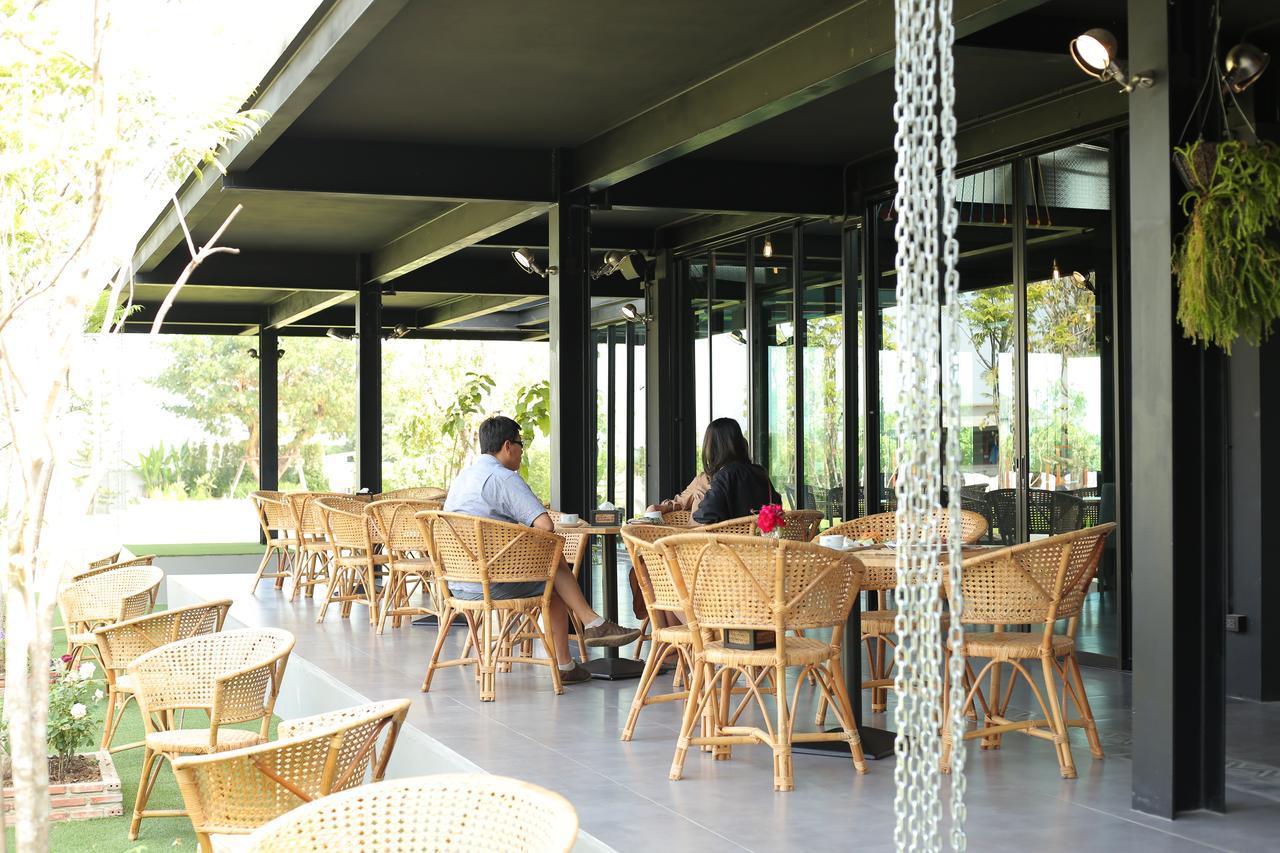 Navela Hotel & Convention Ratchaburi Zewnętrze zdjęcie