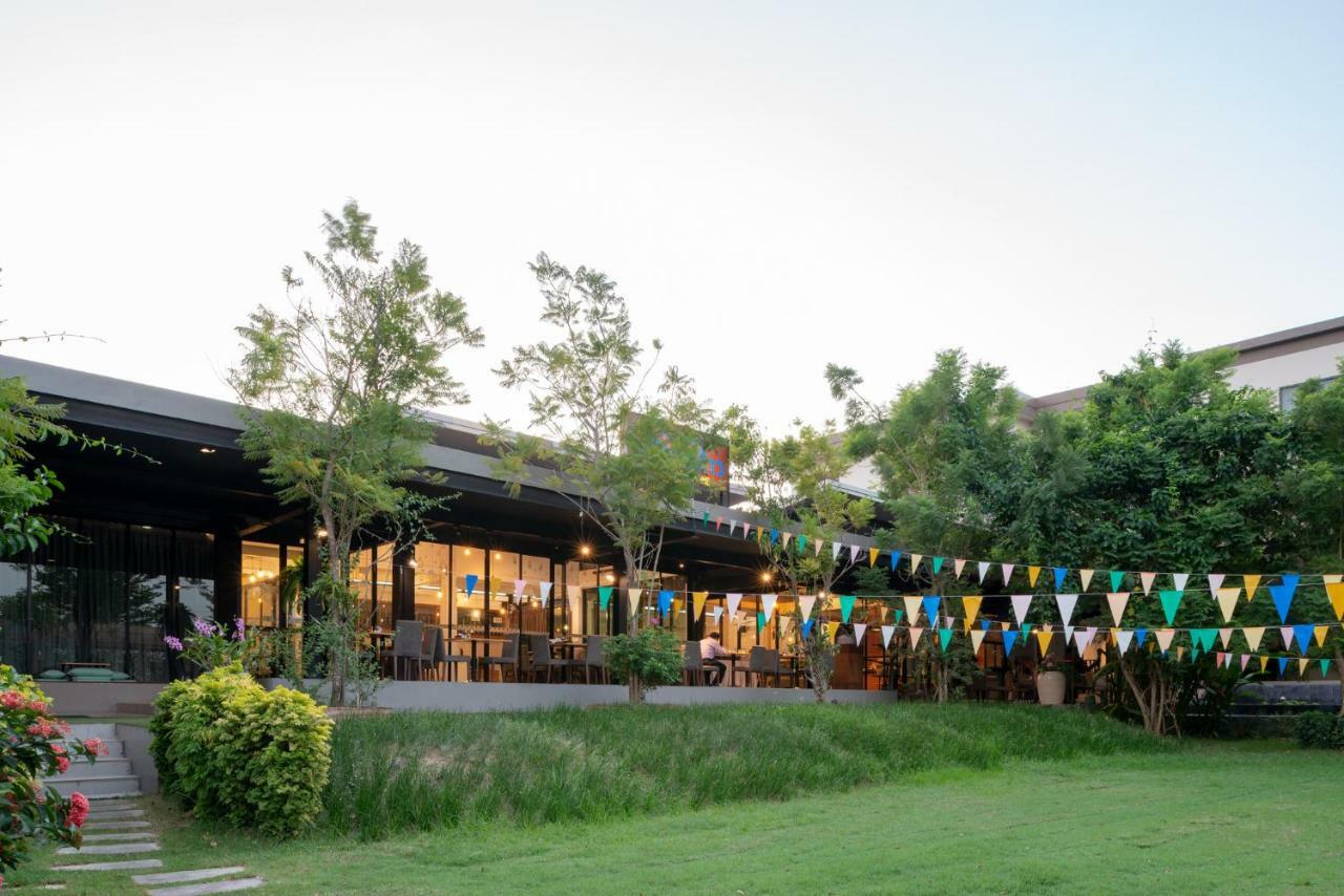 Navela Hotel & Convention Ratchaburi Zewnętrze zdjęcie
